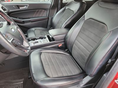 2020 Ford Edge - Photo 4