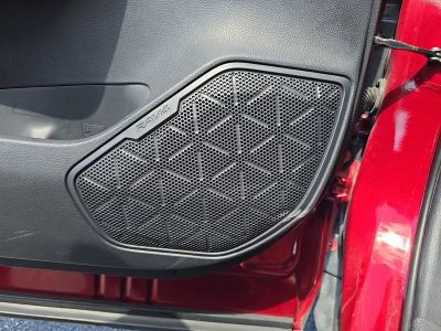 2019 Toyota RAV4 — photo 14 view