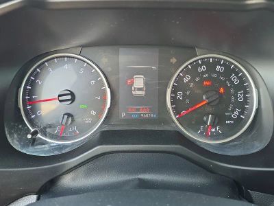 2019 Toyota RAV4 — photo 25 view