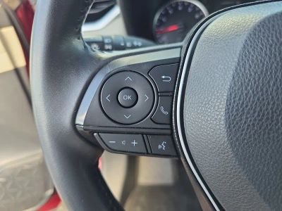 2019 Toyota RAV4 — photo 21 view