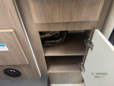 2026 Coachmen RV Cross Trail XL — photo 32 view