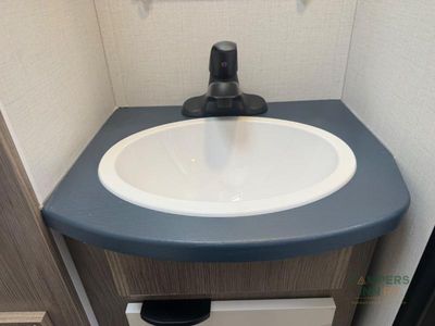 2026 Coachmen RV Cross Trail XL — photo 30 view