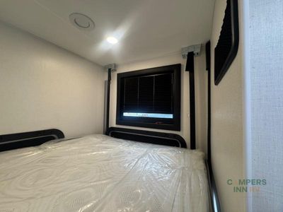 2026 Coachmen RV Cross Trail XL — photo 41 view