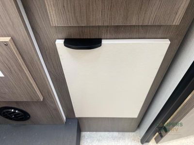 2026 Coachmen RV Cross Trail XL — photo 31 view