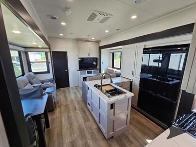 2026 Jayco Seismic - Photo 37