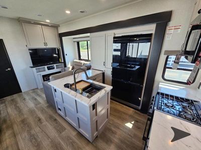 2026 Jayco Seismic - Photo 40