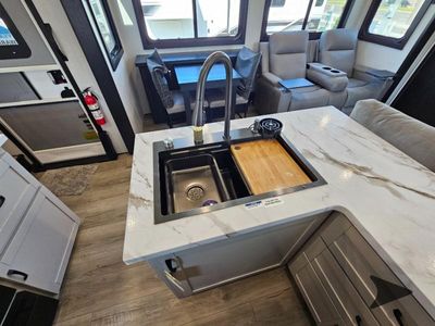 2026 Jayco Seismic - Photo 48