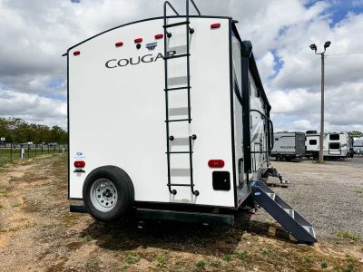 2021 Keystone Cougar - Photo 39