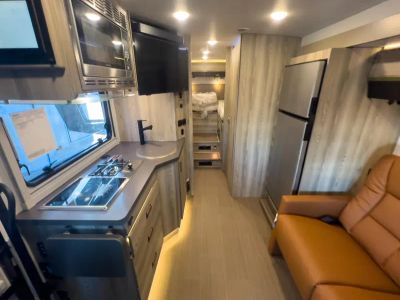 2026 Winnebago VIEW - Photo 5