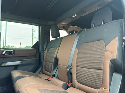 2022 Ford Bronco - Photo 23