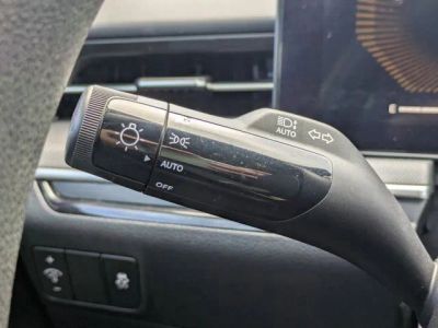2025 Kia K5 — photo 26 view