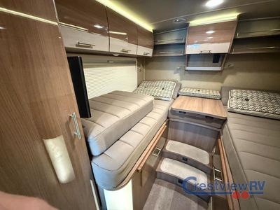 2017 Winnebago Via - Photo 18