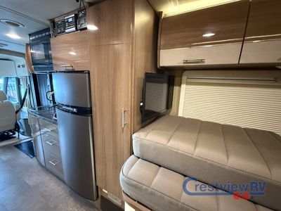 2017 Winnebago Via - Photo 20