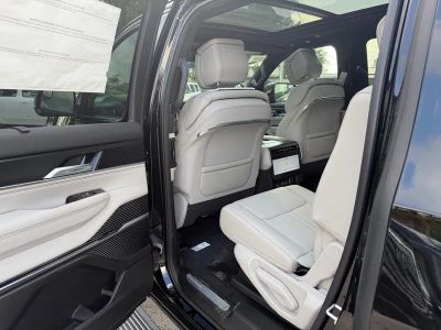 2026 Jeep Grand Wagoneer — photo 31 view