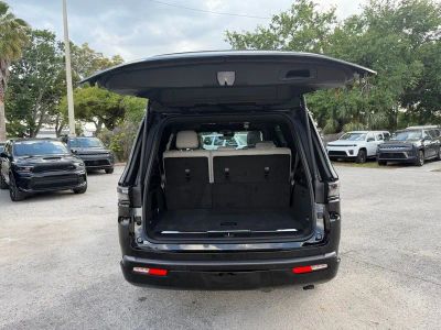 2026 Jeep Grand Wagoneer — photo 43 view