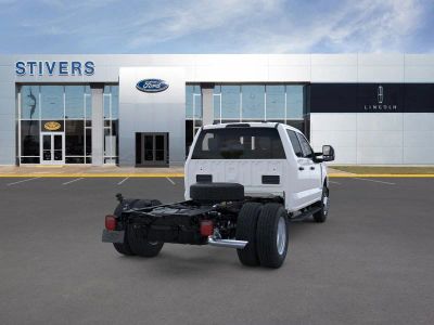 2026 Ford Chassis Cab - Photo 8
