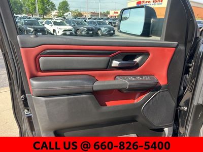 2025 RAM 1500 — photo 18 view