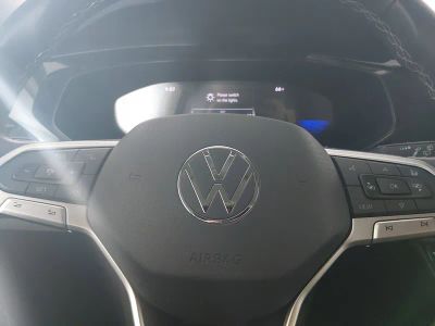 2024 Volkswagen Taos - Photo 12