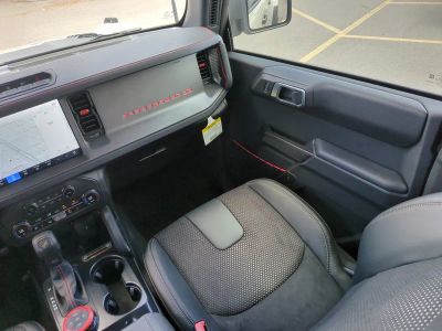 2026 Ford Bronco — photo 15 view