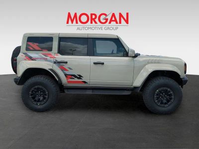 2026 Ford Bronco — photo 8 view