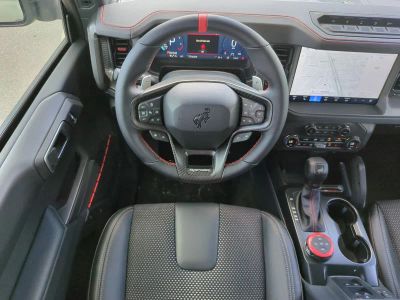 2026 Ford Bronco — photo 13 view