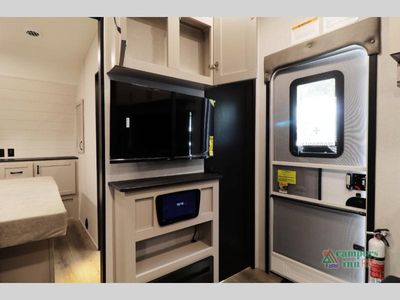 2026 Jayco Seismic - Photo 26