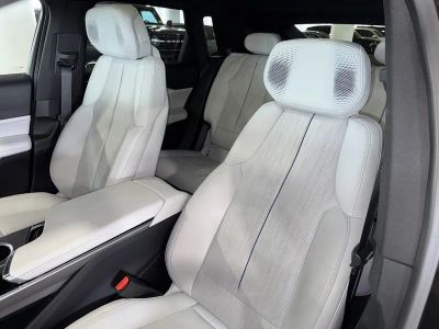 2023 Cadillac LYRIQ — photo 34 view