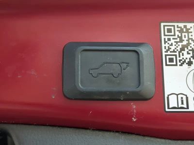 2024 Toyota RAV4 — photo 15 view