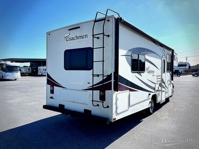 2019 Coachmen Freelander - Photo 2