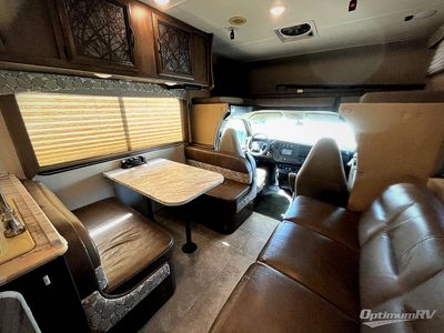 2019 Coachmen Freelander - Photo 6
