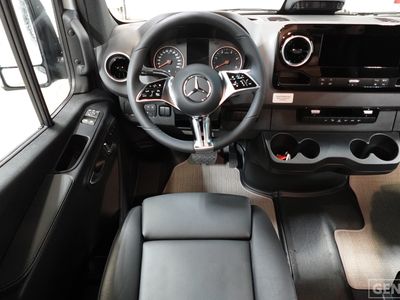 2026 Thor Motor Coach Sanctuary - Photo 9