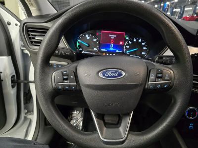 2022 Ford Escape — photo 17 view