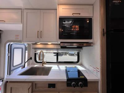2027 Thor Motor Coach CHATEAU — photo 11 view