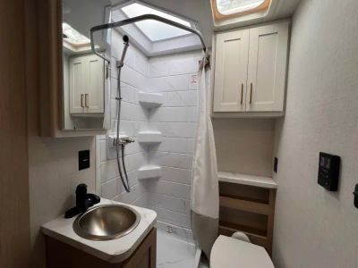 2027 Thor Motor Coach CHATEAU — photo 18 view