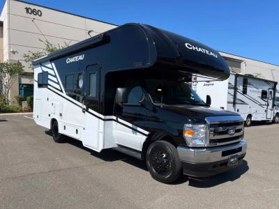 2027 Thor Motor Coach CHATEAU — front three-quarter view