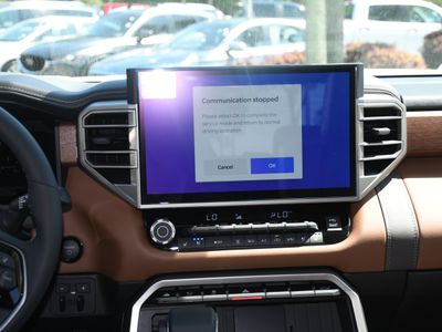 2026 Toyota Tundra i-FORCE MAX - Photo 9