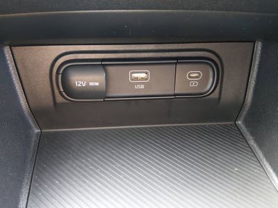 2025 Kia Sportage — photo 22 view