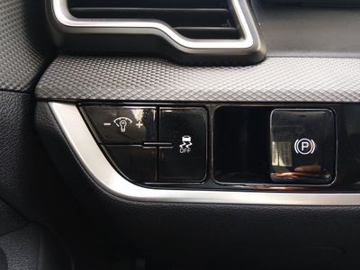 2025 Kia Sportage — photo 13 view