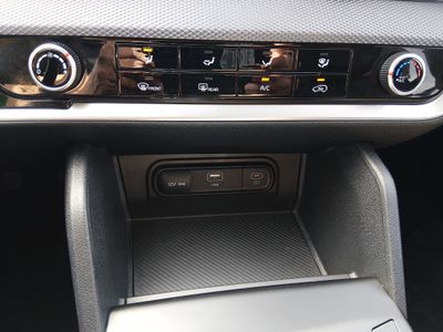 2025 Kia Sportage — photo 21 view
