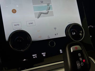 2023 Land Rover Range Rover Evoque — photo 23 view