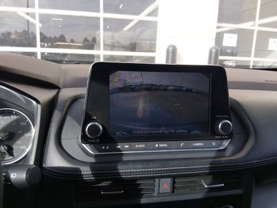 2023 Nissan Rogue — photo 16 view