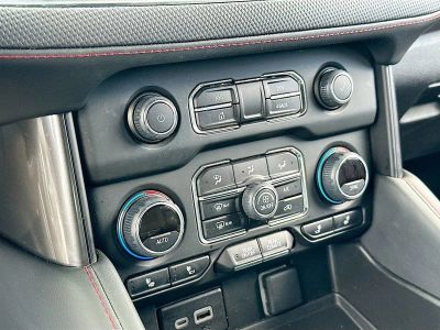 2024 Chevrolet Tahoe — photo 16 view