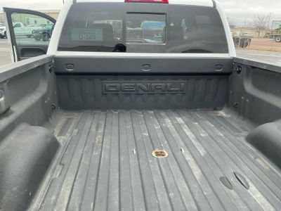 2019 GMC Sierra 3500HD — photo 17 view
