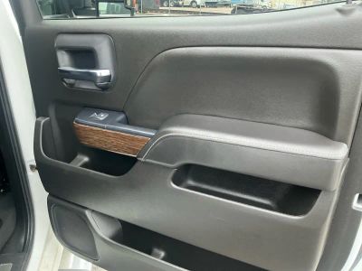 2019 GMC Sierra 3500HD — photo 19 view