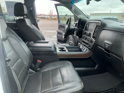 2019 GMC Sierra 3500HD — photo 20 view