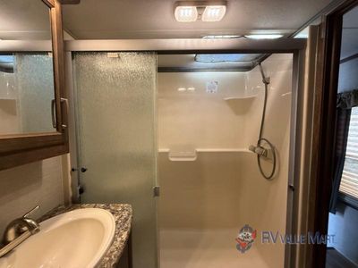 2015 Keystone RV Cougar - Photo 22