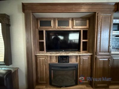 2015 Keystone RV Cougar - Photo 14