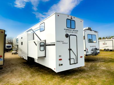 2026 Forest River RV Cherokee Arctic Wolf - Photo 9