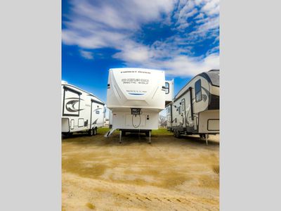 2026 Forest River RV Cherokee Arctic Wolf - Photo 6