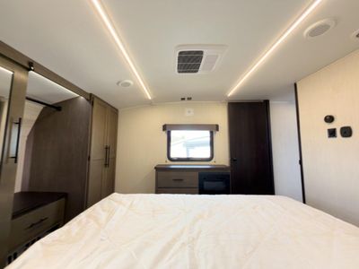 2026 Forest River RV Cherokee Arctic Wolf - Photo 24